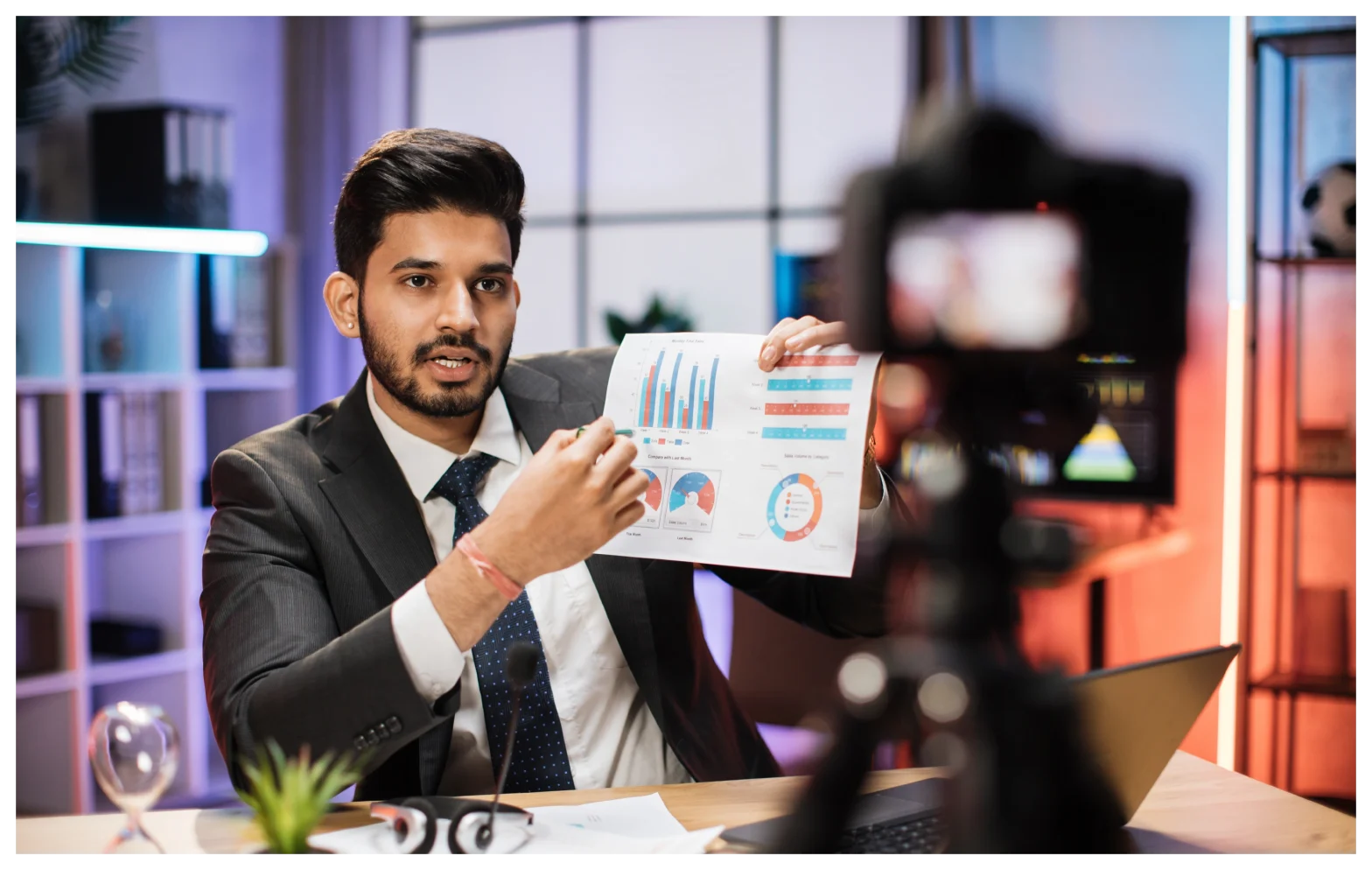 Top 7 B2B Marketing Predictions That’ll Spook Marketers in 2022